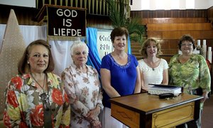 Strome water in die Woestyn